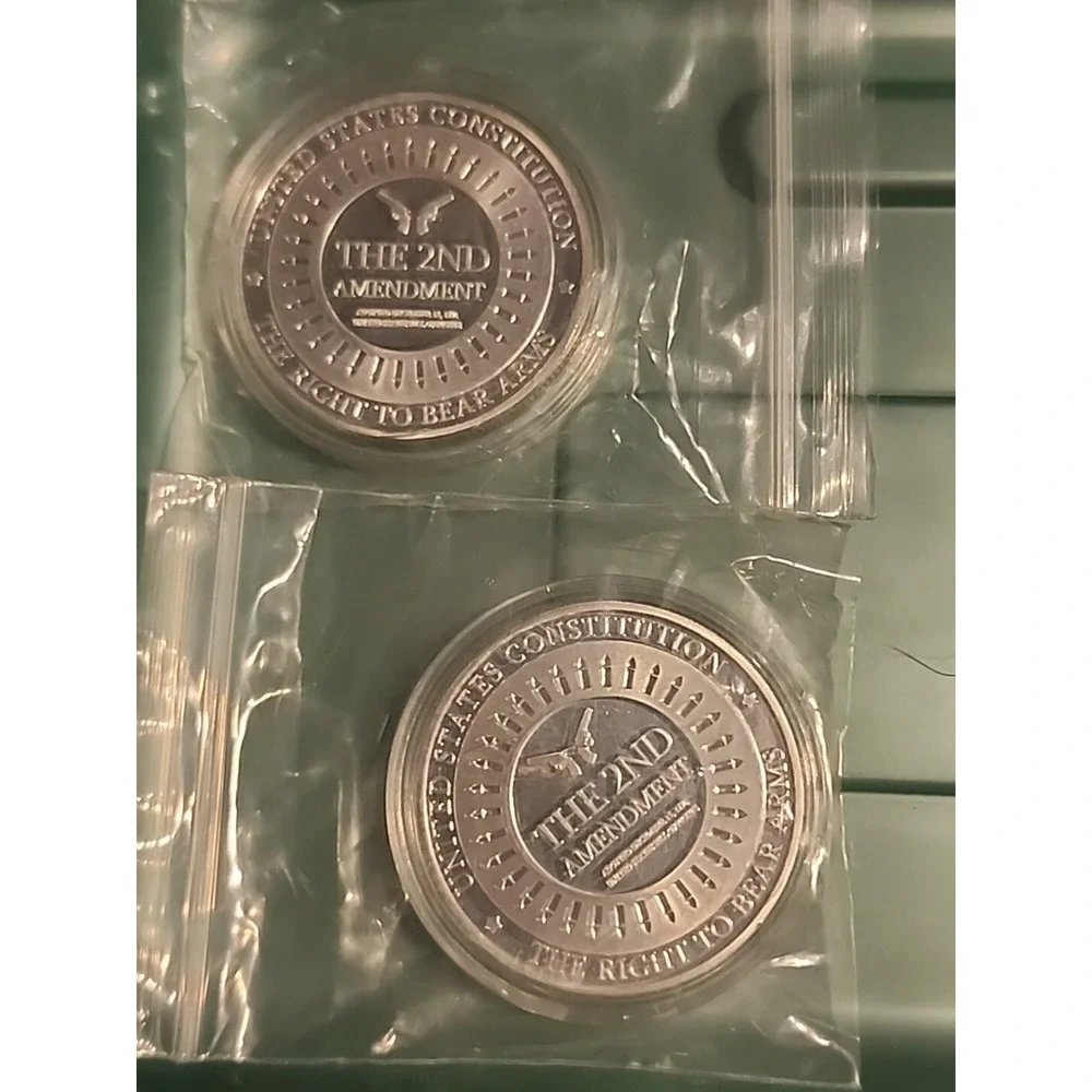 2nd Amendment‎ Challenge Coin 2pc